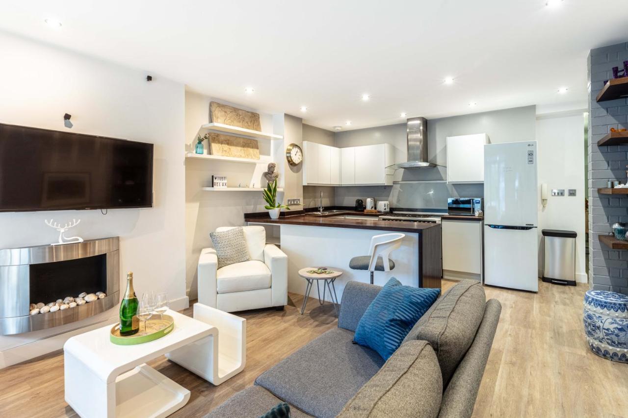 Kensington Garden Flat Londra