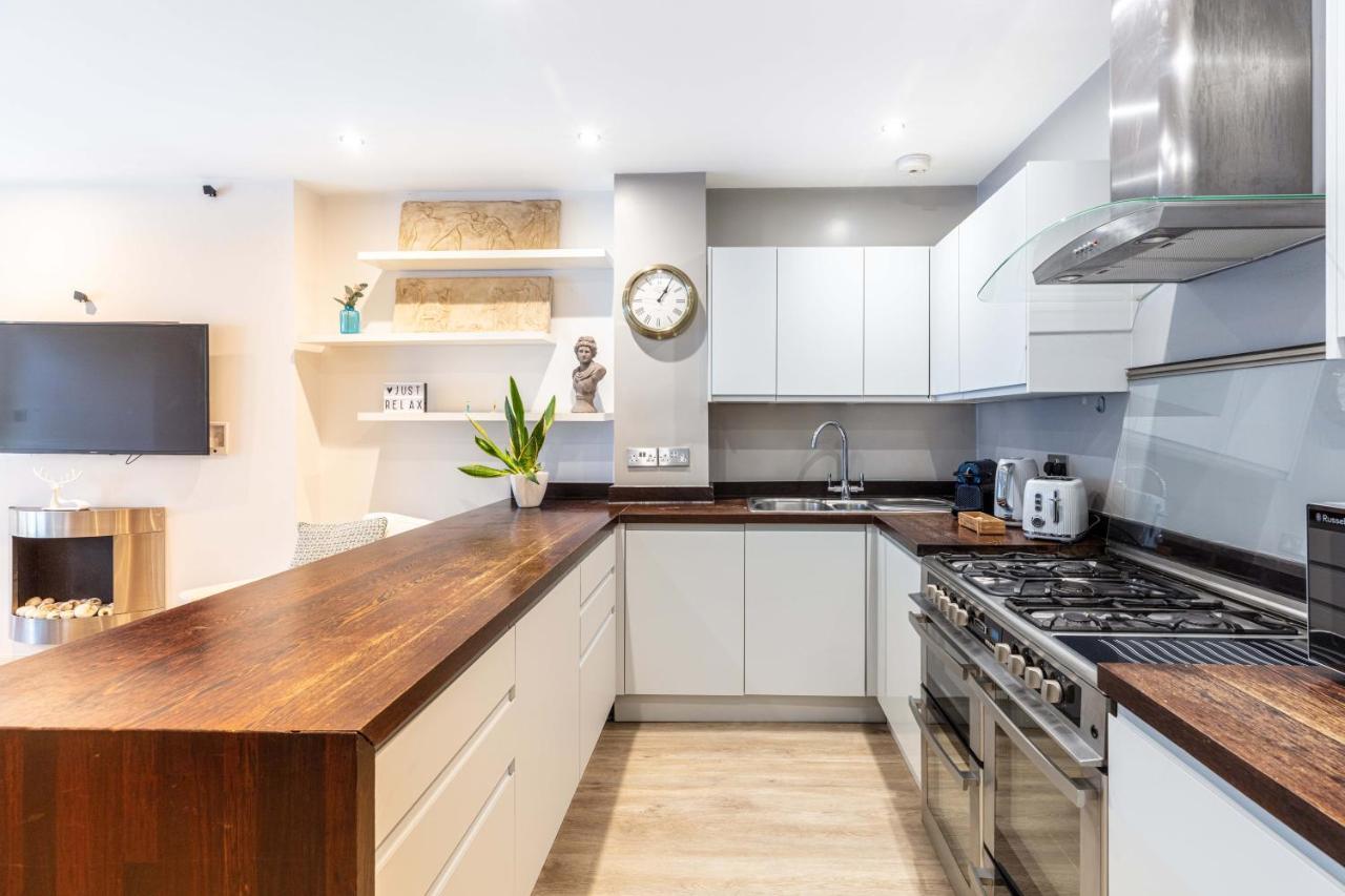 Kensington Garden Flat Apartament Londra
